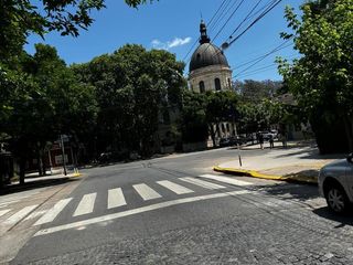 Foto 2 de Excelente Inmuebles Ideal Uso Comercial Salida a 2 Calles.