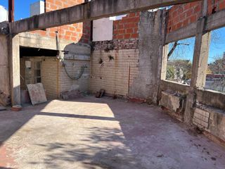 Foto 16 de Excelente Inmuebles Ideal Uso Comercial Salida a 2 Calles.