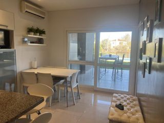 Foto 12 de Casa en  venta Barrio Altamira al agua , Tigre