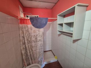 Foto 8 de Casa en  venta 2 dorm. General Roca, Río Negro