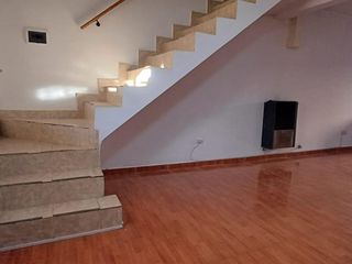 Foto 8 de ALQUILA: DUPLEX 2 DORMITORIOS C/ COCHERA SEMICUBIERTA- NEUQUEN CAPITAL