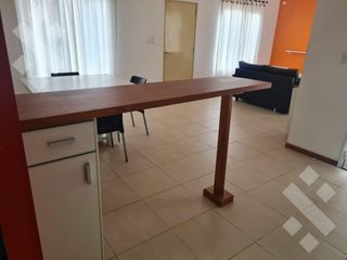 Foto 6 de Alquiler Complejo de Casa   2 Departamentos amoblado -Nivel Gerencial - San Patricio Del Chañar