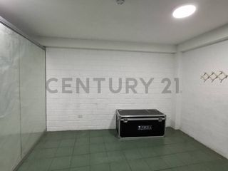 Foto 4 de SE ALQUILA AMPLIO LOCAL EN AV. PATRICIO MELÉNDEZ – TACNA - SEGUNDO PISO