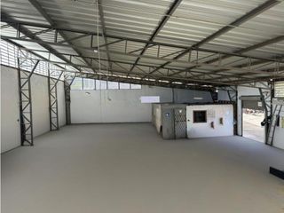 Foto 4 de Pifo, Galpón en Renta, 500m2, 3 Ambientes