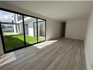 Foto 10 de VENTA DEPARTAMENTO POR ESTRENAR YANAZARAPATA