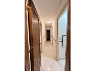 Foto 5 de ALQUILER 24 MESES - CASA DE CUATRO AMBIENTES  EN LA PERLA