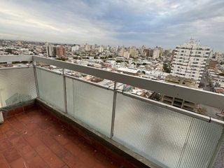 Foto 2 de Departamento en alquiler de 3 dormitorios en Pedro Pico