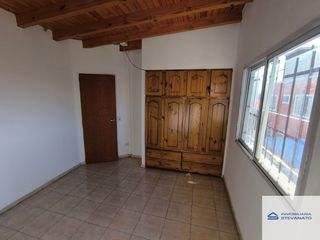 Foto 4 de Dúplex en alquiler de 2 dormitorios c/ cochera en Maipú