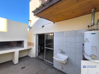 Foto 7 de Dúplex en alquiler de 2 dormitorios c/ cochera en Maipú