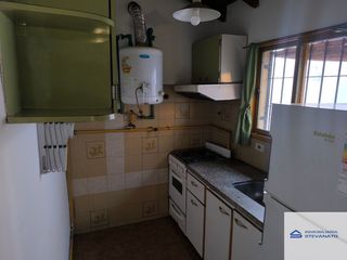 Foto 11 de Casa en alquiler de 4 dormitorios c/ cochera en Godoy Cruz