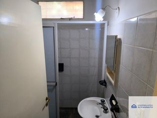 Foto 9 de Casa en alquiler de 4 dormitorios c/ cochera en Godoy Cruz