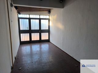 Foto 15 de Casa en alquiler de 4 dormitorios c/ cochera en Godoy Cruz