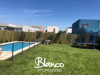Foto 4 de Casa en Alquiler en Vila Marina I, Villanueva, Tigre, G.B.A. Zona Norte, Argentina