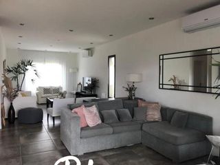 Foto 10 de Casa en Alquiler en Vila Marina I, Villanueva, Tigre, G.B.A. Zona Norte, Argentina
