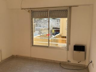 Foto 15 de DEPARTAMENTO 2D - ESTOMBA 744