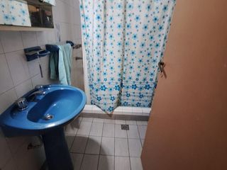 Foto 7 de VENTA CASA 3 AMBIENTES EN LOMAS DE ZAMORA
