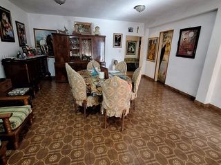 Foto 4 de VENTA CASA 3 AMBIENTES EN LOMAS DE ZAMORA