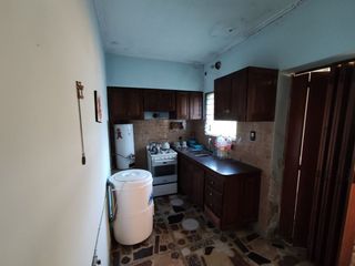 Foto 18 de VENTA DE CASA EN LISANDO OLMOS APTO BANCO