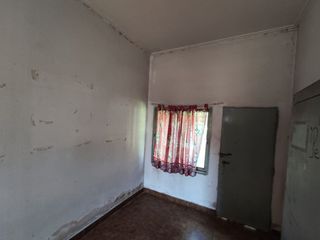 Foto 22 de VENTA DE CASA EN LISANDO OLMOS APTO BANCO