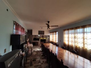 Foto 15 de VENTA DE CASA EN LISANDO OLMOS APTO BANCO