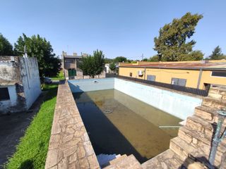 Foto 11 de VENTA DE CASA EN LISANDO OLMOS APTO BANCO