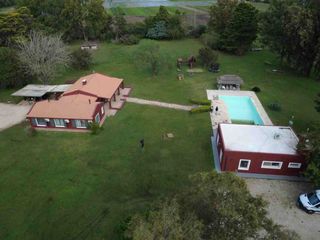 Foto 1 de CASA Y TERRENO EN VENTA EN ZARATE