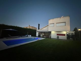 Foto 52 de VENTA Casa 4 ambientes Santa Isabel 1, MASCHWITZ