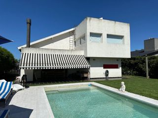 Foto 7 de VENTA Casa 4 ambientes Santa Isabel 1, MASCHWITZ