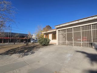 Foto 6 de Alquiler - Esquina comercial en el Boulevard, Av. H. Yrigoyen y Casnati