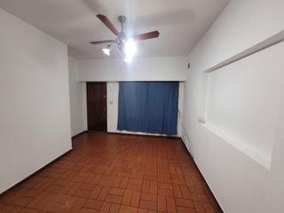 Foto 2 de Casa - Moreno