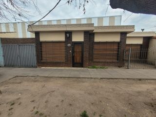 Foto 1 de Casa - Moreno
