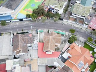 Foto 3 de Venta casa comercial 295m2 Mariscal Fosh 2 Pisos