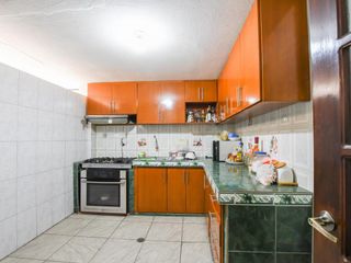 Foto 9 de Venta casa ciudadela Ibarra 4 pisos 461,40m2