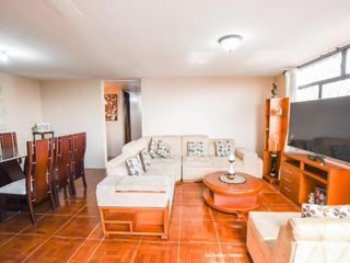 Foto 11 de Venta casa ciudadela Ibarra 4 pisos 461,40m2
