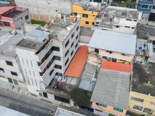 Foto 4 de Venta casa ciudadela Ibarra 4 pisos 461,40m2