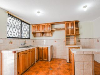 Foto 15 de Casa venta Ecuatoriana 195.21m2 Dos pisos