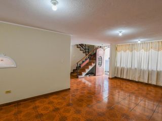 Foto 5 de Casa venta Ecuatoriana 195.21m2 Dos pisos