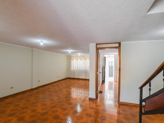 Foto 4 de Casa venta Ecuatoriana 195.21m2 Dos pisos