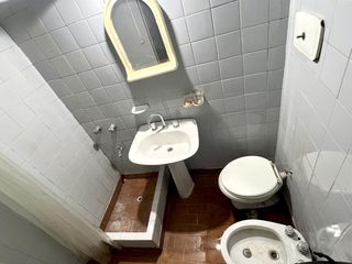 Foto 12 de E Lobos 200 Monoambiente Dividido 29M2 en Caballito VENTA
