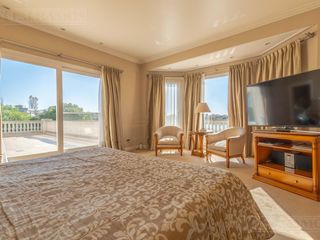 Foto 40 de Casa al lago en venta en Los Castores