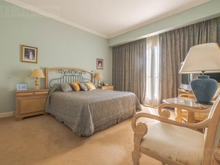 Foto 49 de Casa al lago en venta en Los Castores