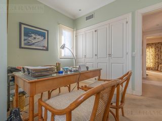Foto 47 de Casa al lago en venta en Los Castores