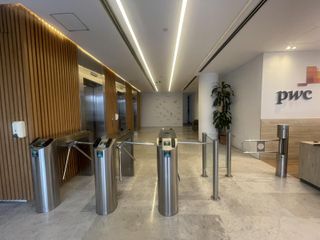 Foto 8 de Oficina en Alquiler en Vicente López
