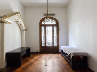 Foto 9 de Venta - 7 Amb/ Centro - Neoclásico