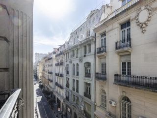 Foto 15 de Venta - 7 Amb/ Centro - Neoclásico