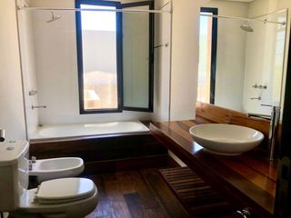Foto 15 de VENTA CASA 4 AMB Y DEP - VISTAS - PUERTOS DEL LAGO