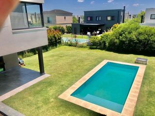 Foto 28 de VENTA CASA 4 AMB Y DEP - VISTAS - PUERTOS DEL LAGO