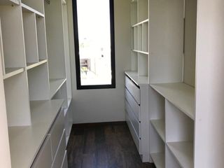 Foto 19 de VENTA CASA 4 AMB Y DEP - VISTAS - PUERTOS DEL LAGO