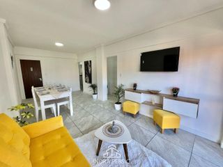Foto 5 de Venta departamento La Perla Mar del Plata 5 Ambientes con cochera fija