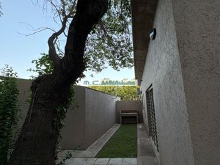 Foto 9 de ICHO CRUZ. ALQUILER ANUAL. MODERNO DEPARTAMENTO C/COCHERA.
